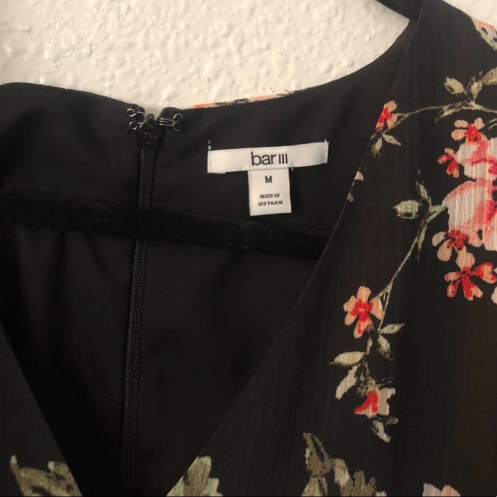 Bar III Floral Dress Sz Medium - Picture 3 of 3